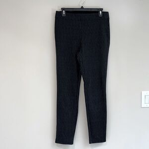 Max Studio Womens Slim Pants Sz M. Black Gray Striped Pull On